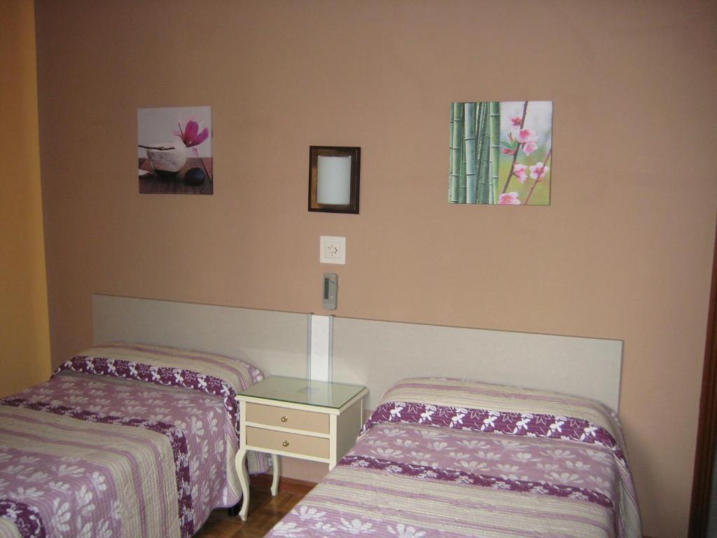Hostal La Selecta Madrid Pokoj fotografie